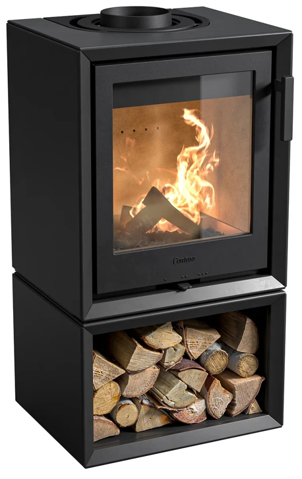 Contura 130 med vedfack Braskaminer frilagd
